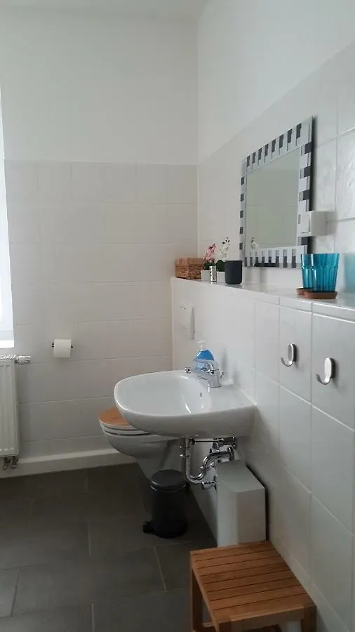 Ferienwohnung Oder Studio Dresden-Neustadt Inkl Parkplatz Mit Balkon Oder Terrasse Апартаменты Дрезден