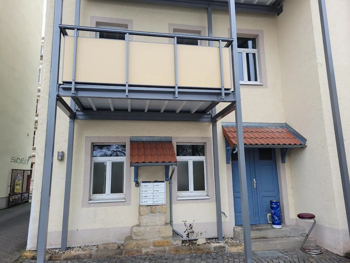 Apartment Ferienwohnung Oder Studio Dresden-Neustadt Inkl Parkplatz Mit Balkon Oder Terrasse