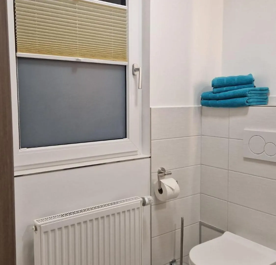 Ferienwohnung Oder Studio Dresden-Neustadt Inkl Parkplatz Mit Balkon Oder Terrasse 0*, Dresden Germany