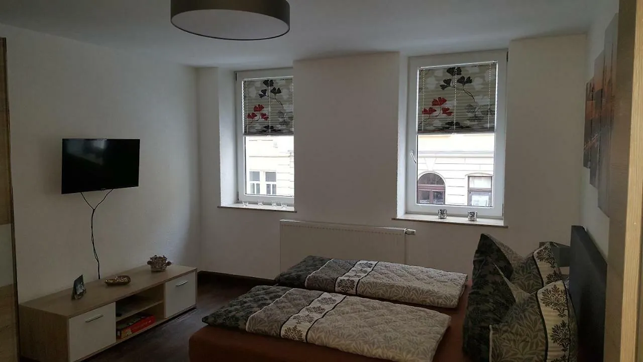 Apartment Ferienwohnung Oder Studio Dresden-Neustadt Inkl Parkplatz Mit Balkon Oder Terrasse Germany